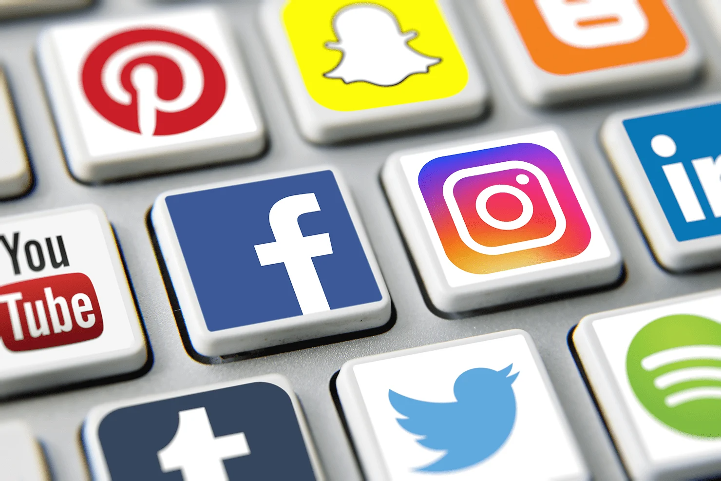Exploring Digital Marketing Options With SMM World services